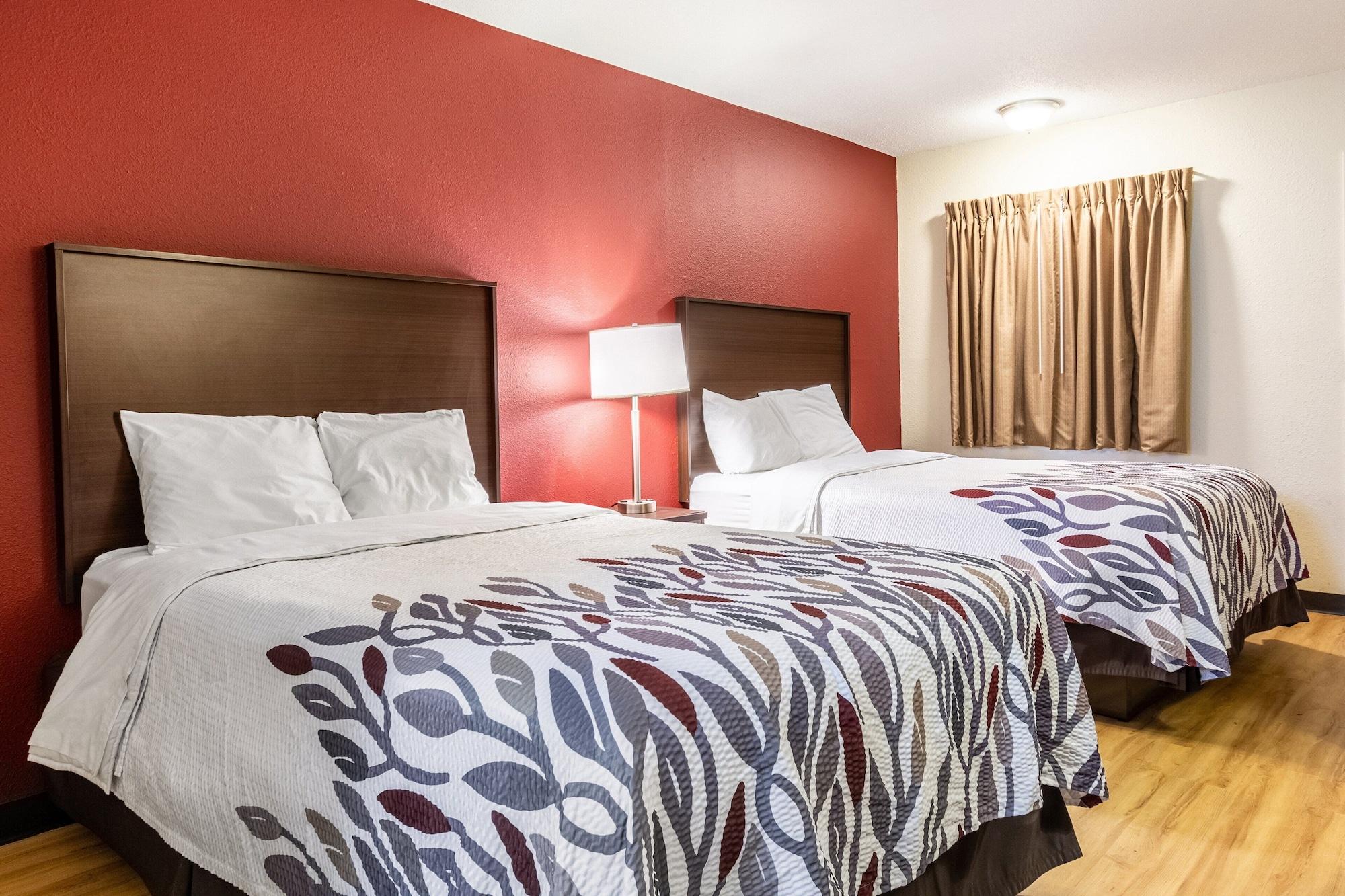 Red Roof Inn Скоттсберг Экстерьер фото